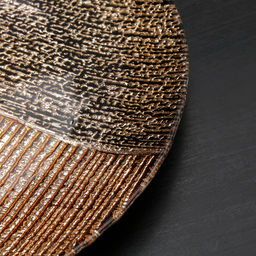 Тарелка подстановочная «Селена», d=33 см, цвет чёрный с золотом