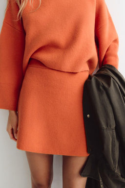 PLAIN KNIT MINI SKIRT - Zara фото 2