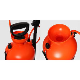Опрыскиватель помповый ОП-207, 6 л, термоусадка, пластиковый брандспойт 208, «Жук»