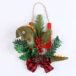 Новогоднее украшение Дракон с елью и бантом, 20 см - Страна карнавалия фото 2