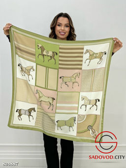 Платок женский с рисунком