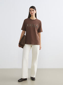 Bisiklet Yaka Bask?l? Oversize Kad?n Ti??rt