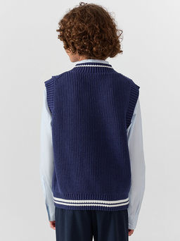 Жилет для мальчиков синего цвета - Mark formelle фото 3