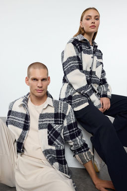 TRENDYOL MAN Ekru Unisex Oversize Fit K?sl?k Kareli Oduncu Gomlek Ceket TMNAW25GO00024 - Trendyolmilla фото 9