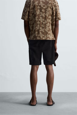 RELAXED FIT BERMUDA SHORTS WITH PLEATS - Zara фото 21