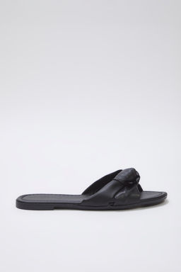 Trendyol Shoes Siyah Dugum Detayl? Badem Burun Kad?n Terlik TAKSS25TE00040 - Trendyolmilla фото 3