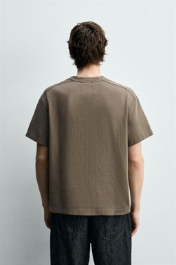 CAMISETA RELAXED FIT COSTURAS / Vis?n medio - Zara фото 3