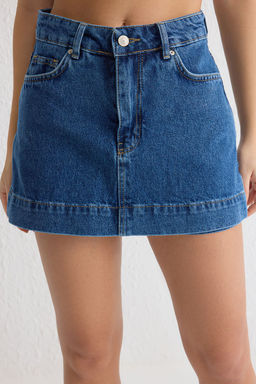 TRENDYOLMILLA Mavi Yuksek Bel Mini Denim Sort Etek TWOSS25SR00055