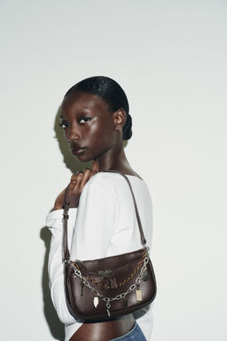 MINI CROSSBODY BAG WITH CHARM DETAIL - Zara фото 2
