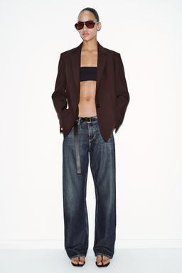 BLAZER RECTA HOMBRERAS / Marr?n claro
