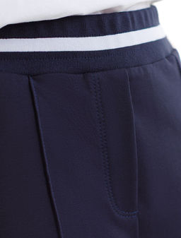 Брюки прямые со стрелками из премиального футера двухнитки с эластаном - Vilatte фото 4