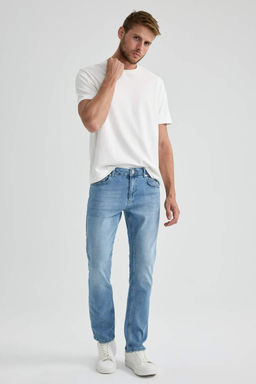Джинсовые брюки Sergio Regular Fit Normal Mold с нормальной талией и зауженными штанинами - Defacto фото 4