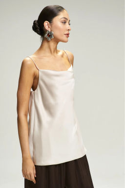 Топ на тонких бретелях Champange