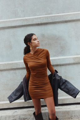 Vestido drapeado de punto - H&m фото 7