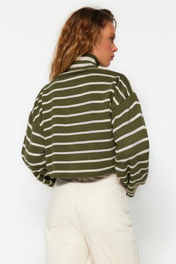 TRENDYOLMILLA Haki Cizgili Crop Triko Kazak TWOAW24KZ00627