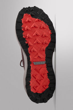 ZAPATILLA DE CORRER TRAIL / Rojo Burdeos - Zara фото 6
