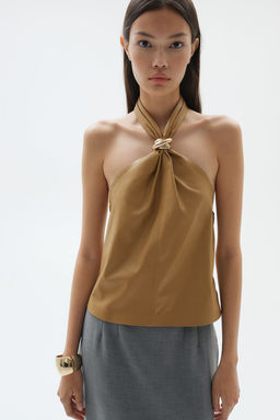Top halter en tejido revestido