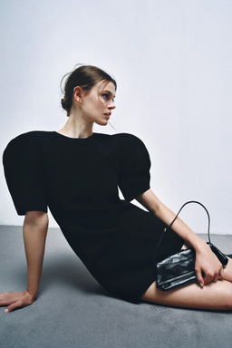LEATHER SHOULDER BAG WITH FLAP - Zara фото 2