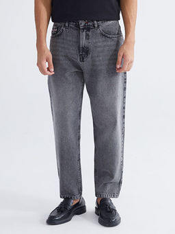 710 Loose Fit Erkek Jean Pantolon