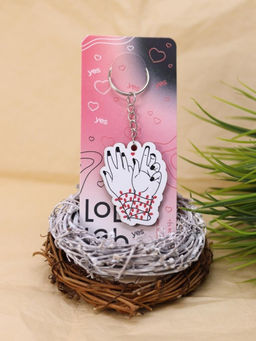 Брелок ECO из дерева LOL LAB "Сердце в руках"