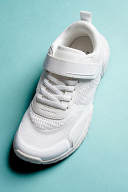 ZAPATILLA DEPORTIVA BAREFOOT / Blanco