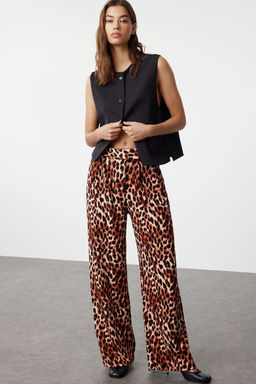 TRENDYOLMILLA Siyah C?rt C?rt Kapamal? Yuksek Bel Pileli Wide Leg/Genis Kesim Orme Pantolon TWOAW24PL00177  фото 60
