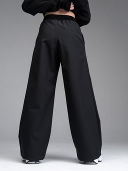 Брюки черные