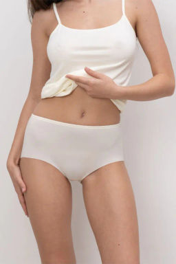 ALMANDO MELADO Трусы женские База "MAXI SLIP" Цвет:молочный
