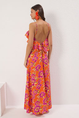 TRENDYOLMILLA Siyah Maxi Dokuma Volanl? Plaj Elbisesi TBESS19WY0004  фото 5