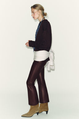 FAUX LEATHER MINI FLARE LEGGINGS - Zara фото 4