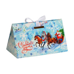Цена за 5 шт. Бонбоньерка новогодняя подарочная упаковка Новый год 2026: Тройка лошадей, 10 х 5.5 х 5 см - UPAK LAND фото 3