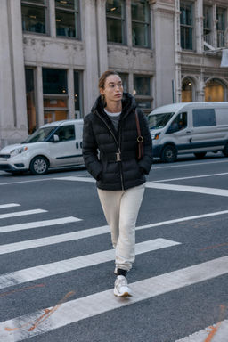 WATER-REPELLENT WINDPROOF FITTED SHORT ANORAK - Zara фото 14