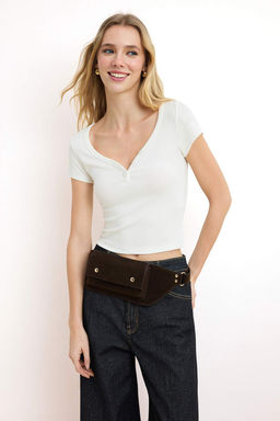 Ekru Fitted/Vucuda Oturan V Yaka K?sa Kollu Pamuk Ribana Orme T-Shirt TWOSS26TS00125