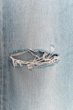 TRF LOW-RISE WIDE-LEG RIPPED JEANS - Zara фото 7