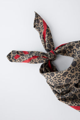 SQUARE ANIMAL PRINT BANDANA - Zara фото 2