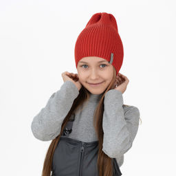 Шапка вязаная Ш-103 красная (52-58)