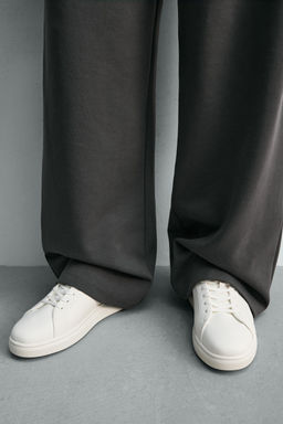 CHUNKY MONOCHROMATIC TRAINERS