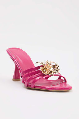 Fusya Aksesuarl? 7,5 cm Kad?n Klasik Topuklu Ayakkab? TAKSS26TO00060