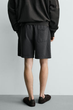 BERMUDA JOGGER B?SICA LAVADA / Antracita oscuro