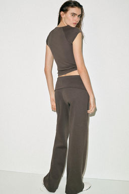 CAMISETA EFECTO LAVADO MANGA RANGL?N / Vis?n - Zara фото 4