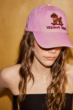 GORRA SARGA BORDADOS CANICHE / Rosa - Zara фото 2