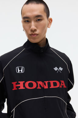 Chaqueta de ch?ndal en nailon estampado Loose Fit - H&m фото 6