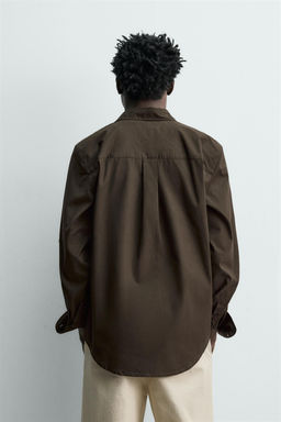 CAMISA REGULAR FIT POPEL?N / Marr?n oscuro - Zara фото 3