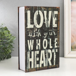 Шкатулка сейф книга пластик, металл Люби всем сердцем, дерево, 5.5?15.5?24 см
