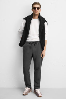 COMFORT FIT JOGGER WAIST TROUSERS - Zara фото 40