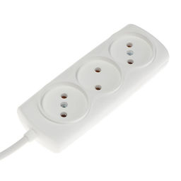 Удлинитель Luazon Lighting ECO, 3 розетки, 2.7 м, 10 А, 2200 Вт, ПВС 2×0.75 мм2, без заземления, белый