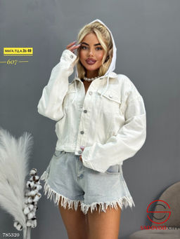 Женская джинсовая куртка - Bruno фото 2