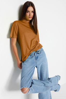 Ac?k Kahverengi %100 Pamuk Basic Regular/Normal Kal?p Dik Yaka Orme T-Shirt TWOAW20TS0096