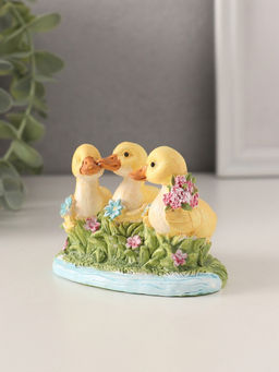 Фигурка полистоун Утята в пруду с цветами, 9?5.5?6.5 см