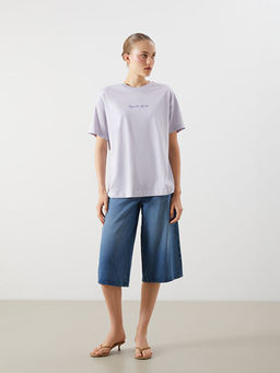 Bisiklet Yaka Bask?l? Oversize Kad?n Ti??rt